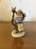 Set of three Goebel Hummel figurines: Apple Tree Boy, Little Hiker, Christmas Angel - thumbnail 2 of 11