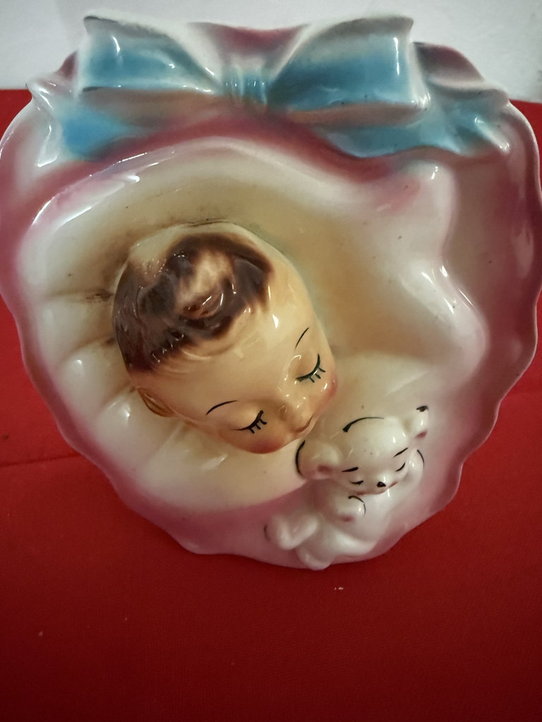 Vintage ceramic teapot and face-shaped decorative planter - image 6 of 10