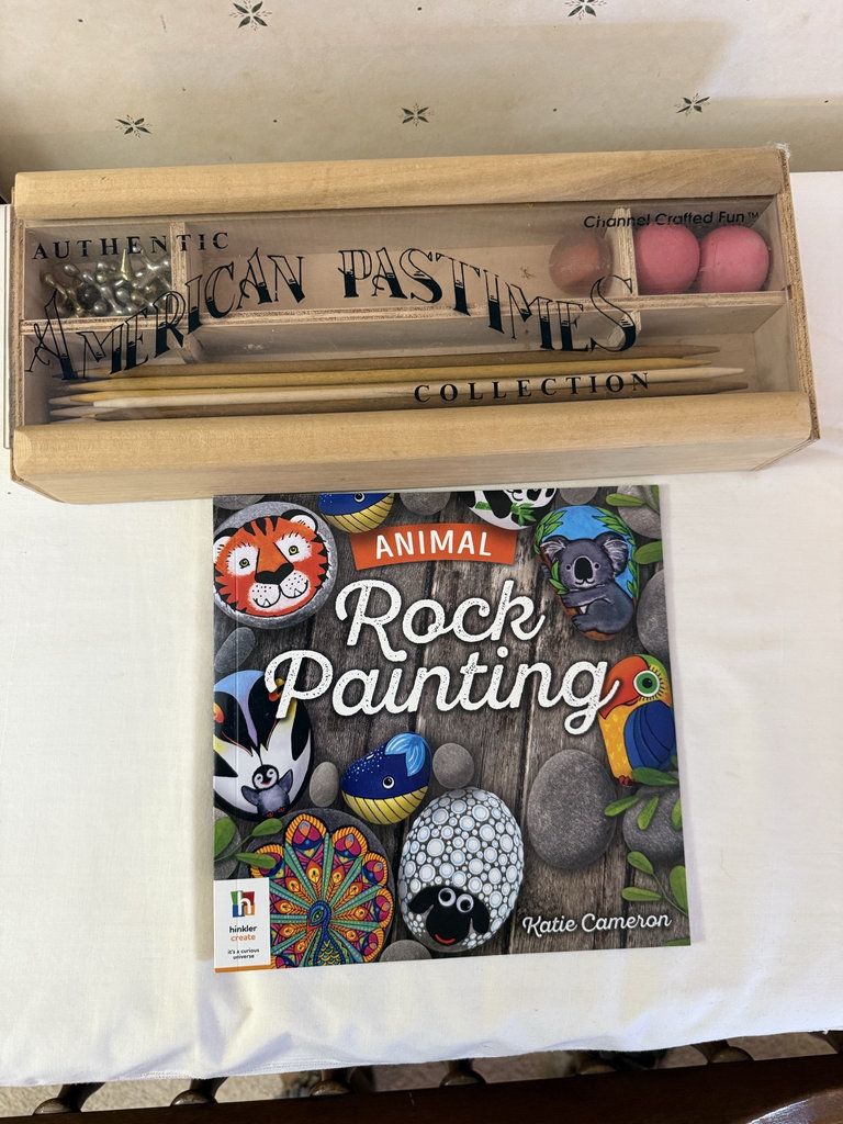 Children's Book Lot with Activity and Art Books - image 5 of 7