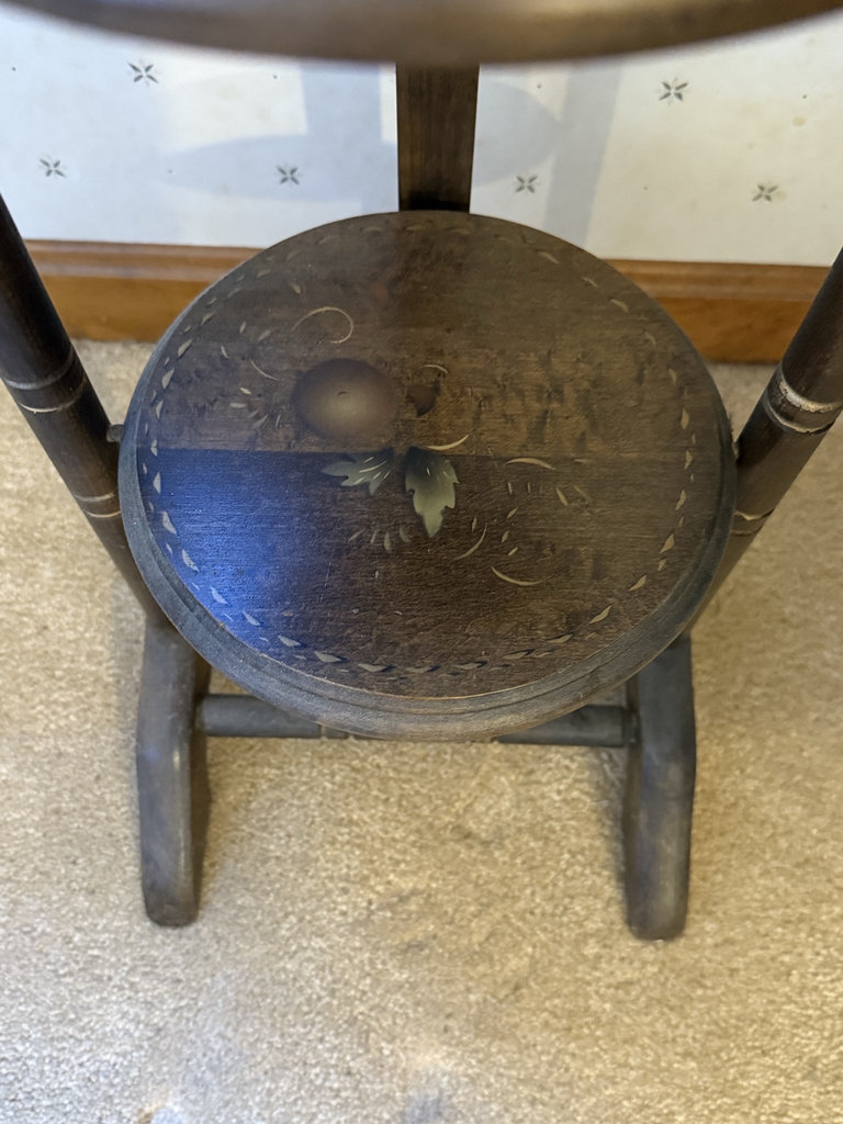 Vintage three-tier wooden stand with fruit motif - image 5 of 9