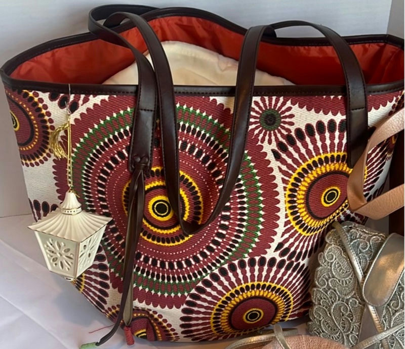 Assorted Handbags, Hat, and Decorative Accessories - image 7 of 10