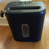 Amazon Basics Paper Shredder - thumbnail 3 of 3