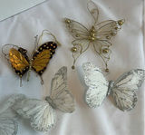 Assorted Christmas Ornaments and Holiday Decorations - thumbnail 8 of 9