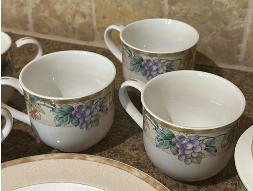 Fruit Pattern Dinnerware Set with Plates, Bowls, Mugs, Creamer, Sugar Bowl, and Shakers - image 7 of 8
