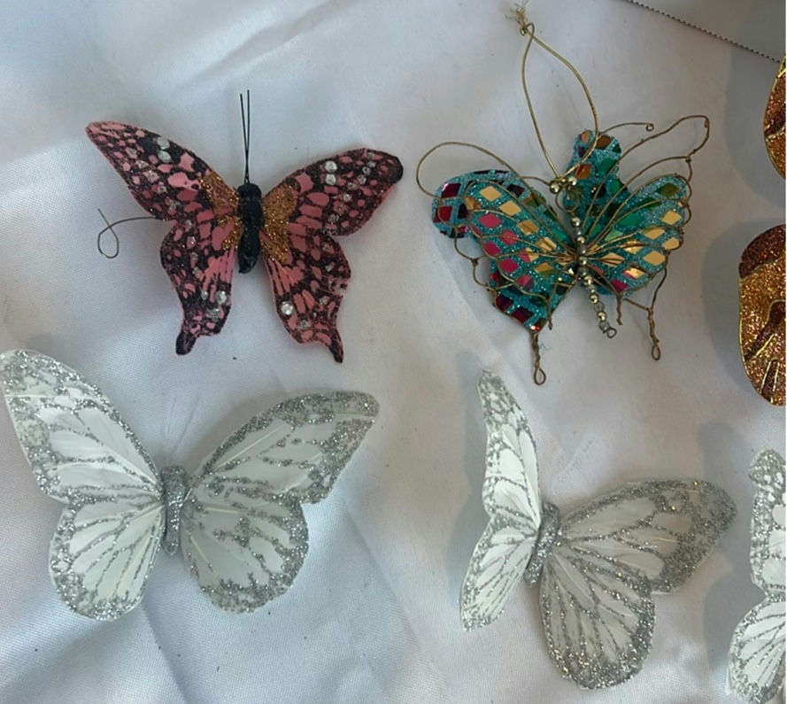 Assorted Christmas Ornaments and Holiday Decorations - image 6 of 9