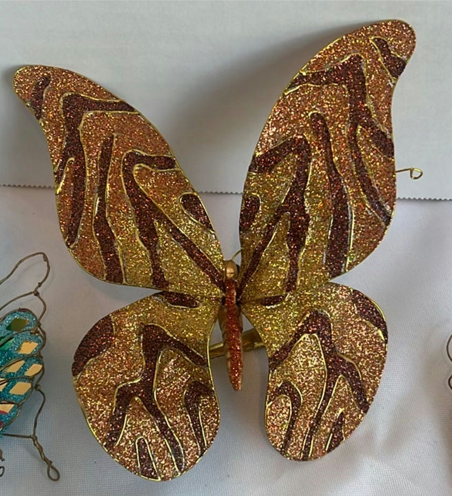 Assorted Christmas Ornaments and Holiday Decorations - image 7 of 9