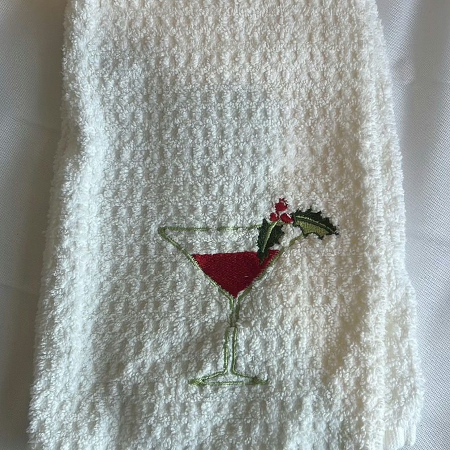 Assorted Cloth Napkins, Table Linens, and Towels - image 5 of 15