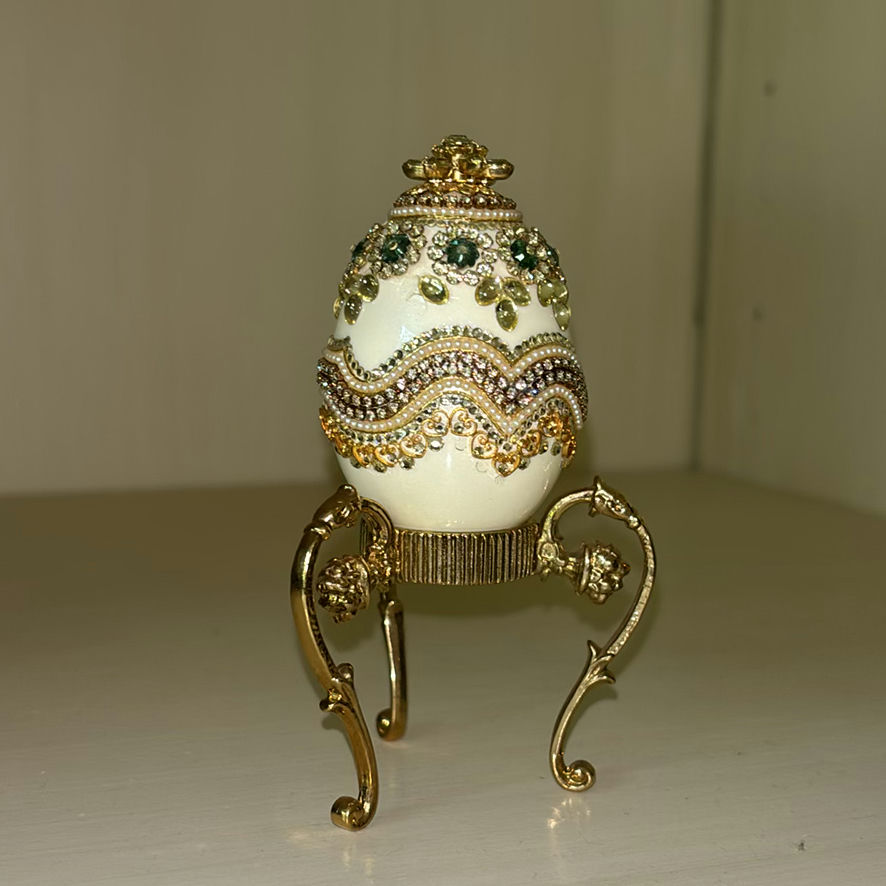 Decorative Figurines, Collector Plate, Crystal Cross, and Photo Frames - image 5 of 8
