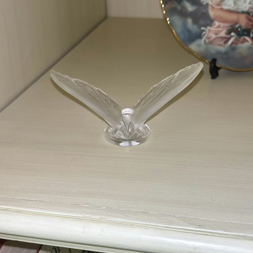 Decorative Figurines, Collector Plate, Crystal Cross, and Photo Frames - image 2 of 8