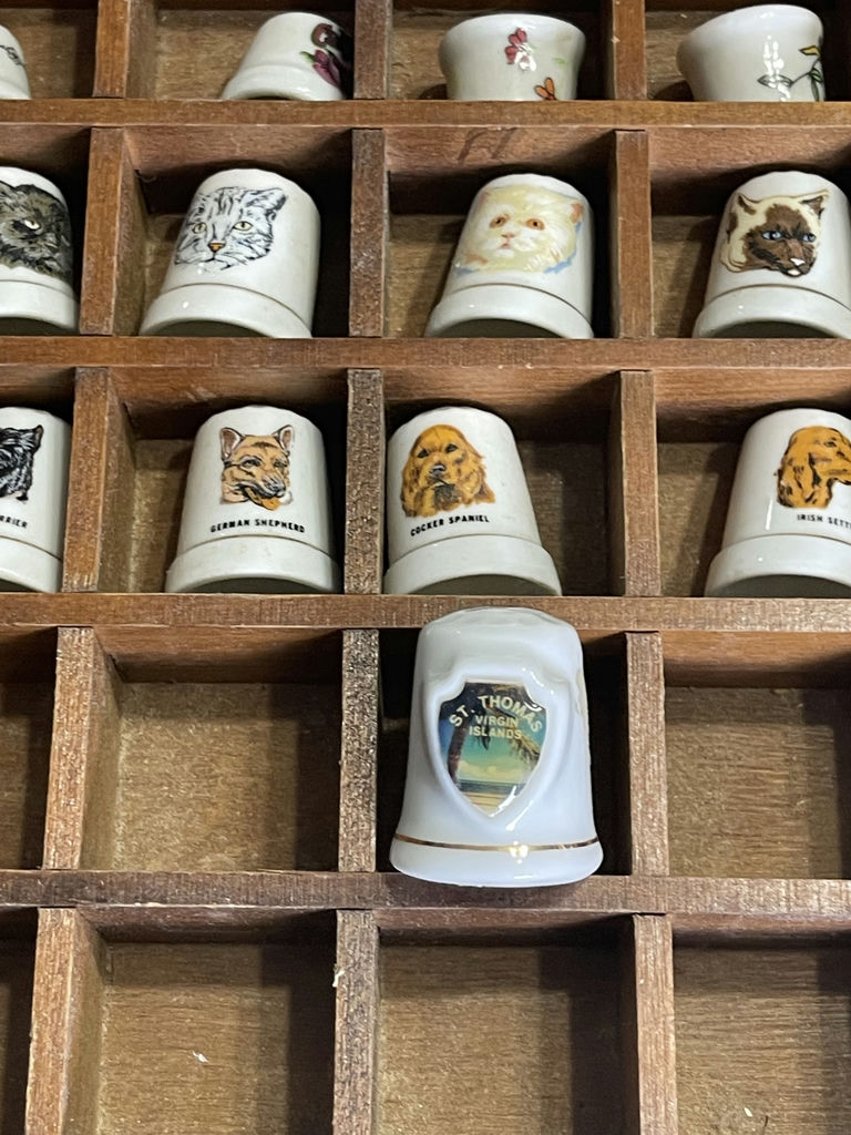 Thimble Display Case - image 8 of 9