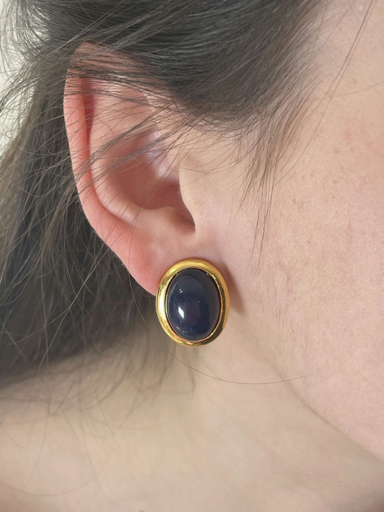 Vintage Clip On Earrings And Pin - image 23 of 28