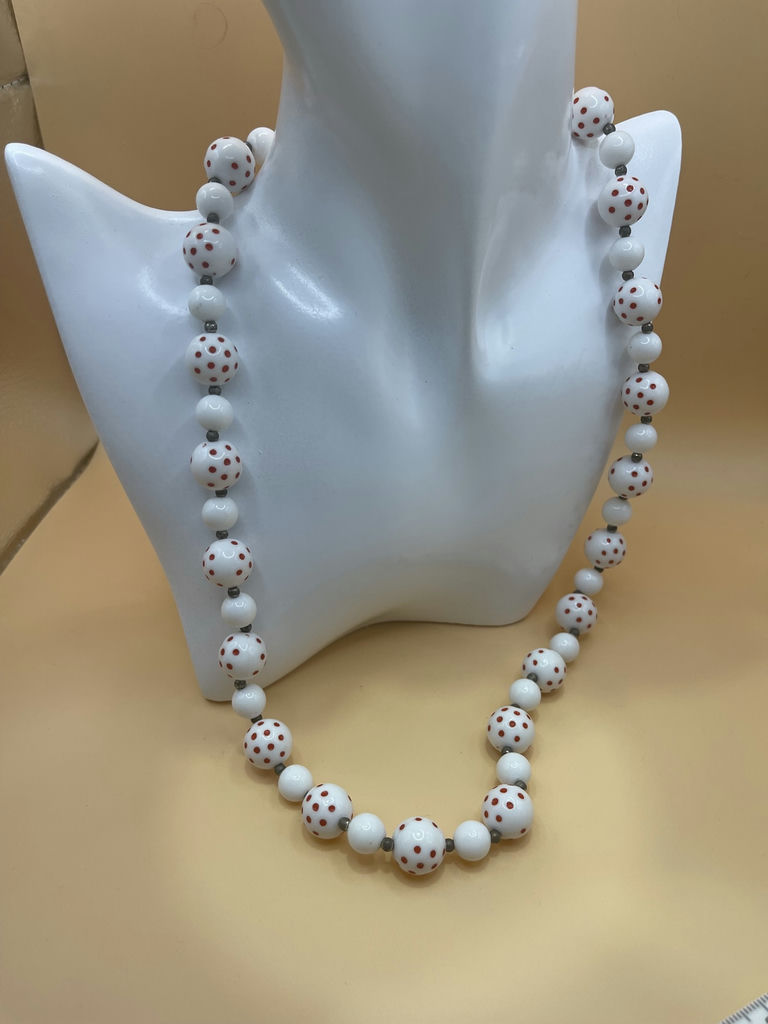 Vintage Necklaces And Earrings - image 12 of 19