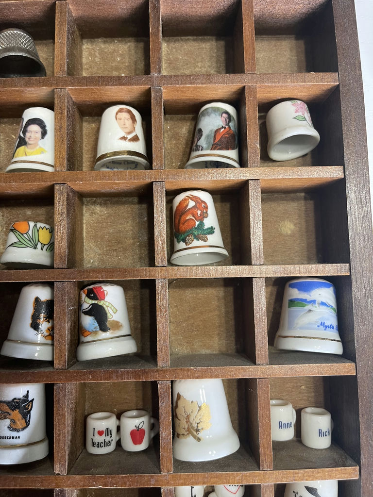Thimble Display Case - image 4 of 9