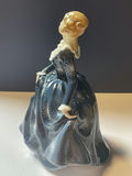 Royal Doulton Fragrance Figurine HN2334 - thumbnail 4 of 10