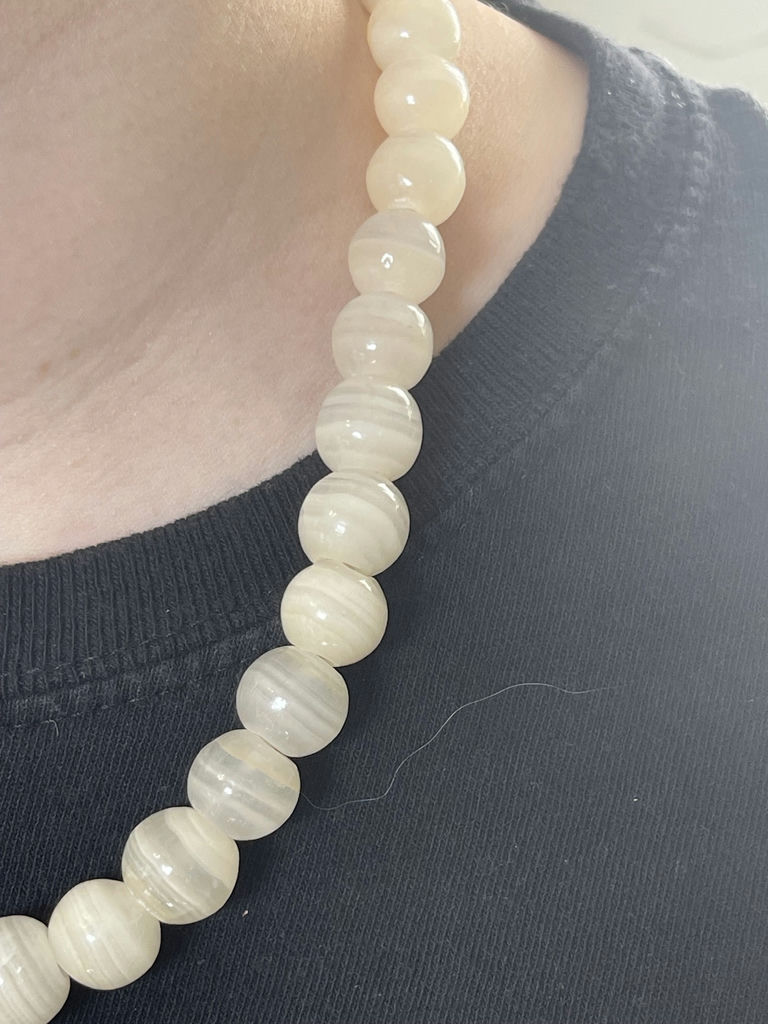 White Agate VIntage Beaded Necklace - image 11 of 12