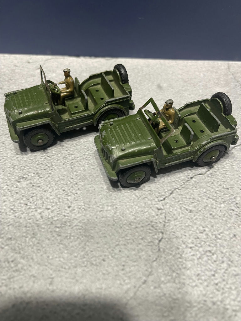 Vintage Toy Army Soldiers and Military Vehicles - image 6 of 19