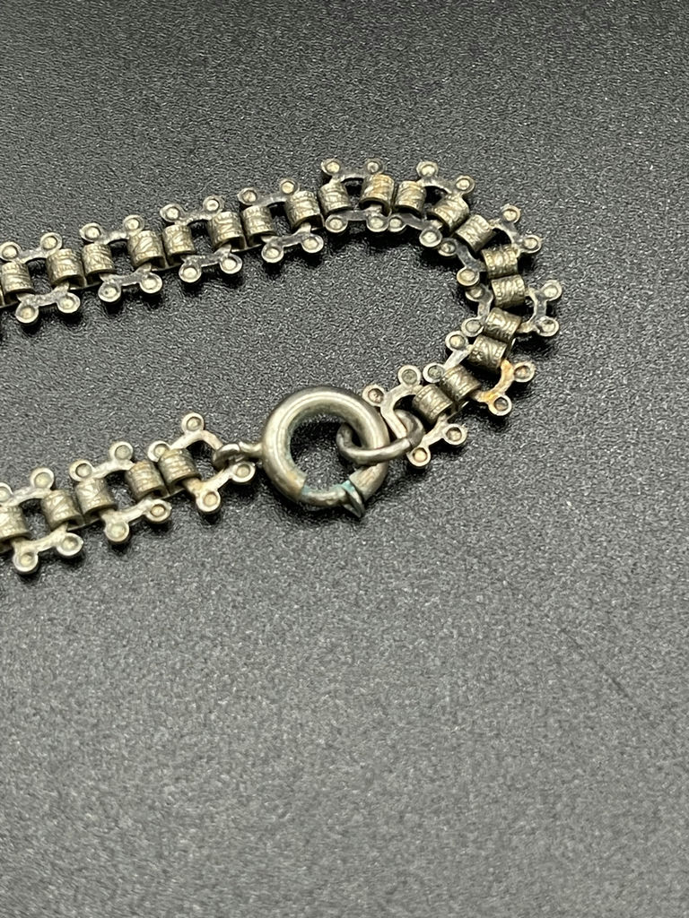 4 Silver Necklaces - image 8 of 14