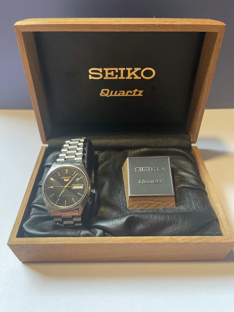 Men’s Seiko 5 Automatic Vintage Watch - image 1 of 8