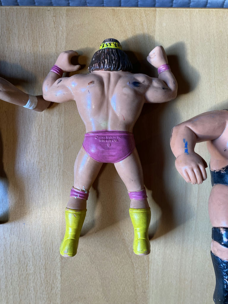 WWF Wrestlers 1980’s Hulk Hogan, Randy Savage And more - image 7 of 11