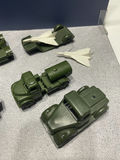 Vintage Dinky Toy Military Vehicles, Artillery, and Aircraft Models - thumbnail 4 of 21