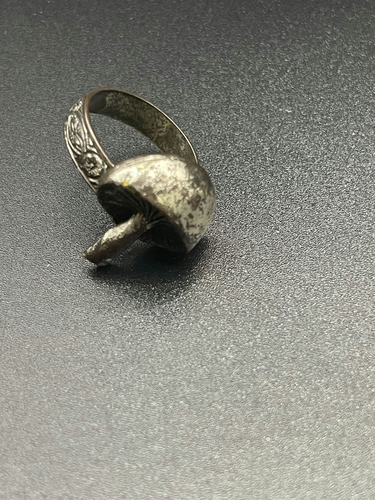 Various Vintage Rings - image 2 of 15