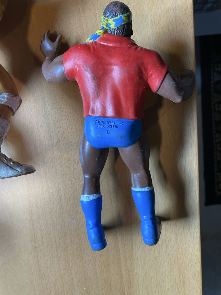 WWF 5 Wrestling Figures Hulk Hogan, Junkyard Dog And More - image 11 of 11