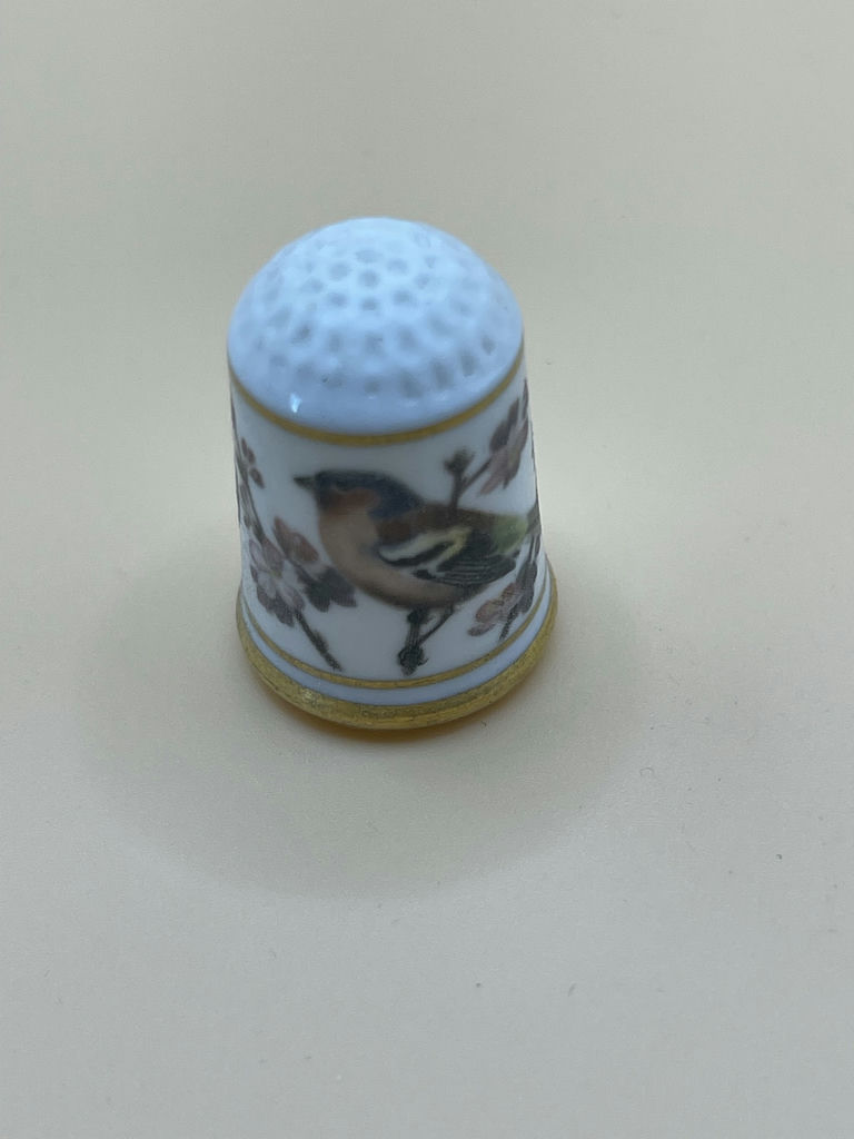 Franklin Mint 1979 Full Set Of Bird Thimbles - image 25 of 28