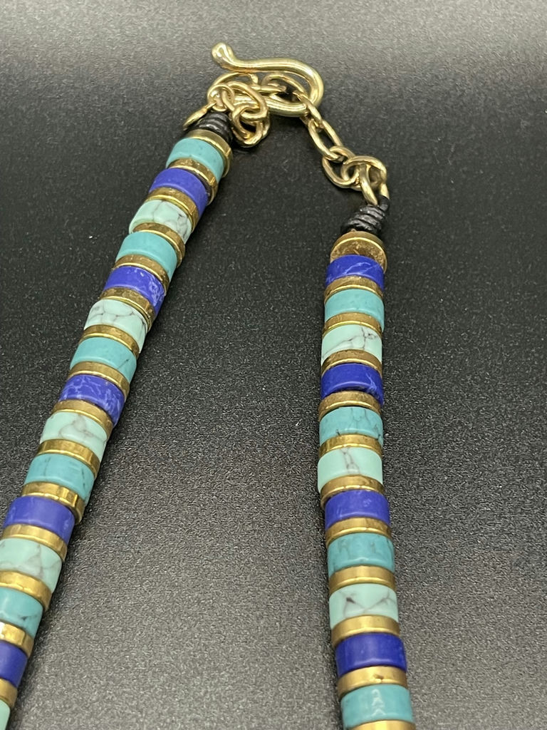 5 Vintage Necklaces - image 7 of 19