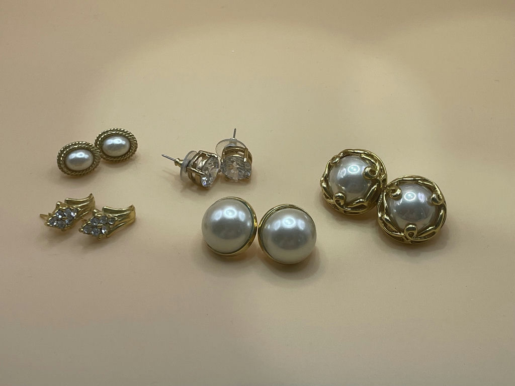 Vintage Pierced earrings - image 1 of 8