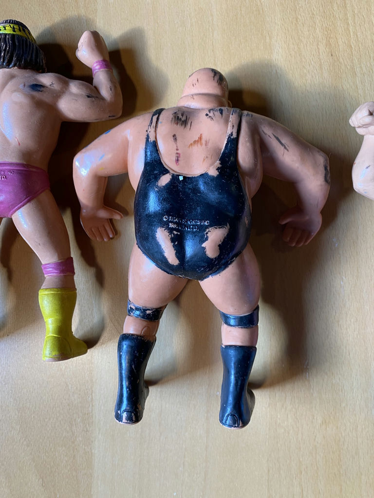 WWF Wrestlers 1980’s Hulk Hogan, Randy Savage And more - image 9 of 11