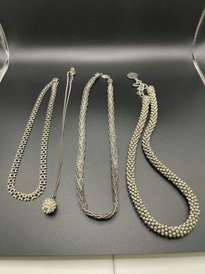 4 Silver Necklaces - Image 1 of 14