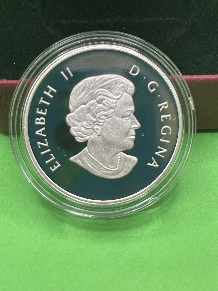 2009 $4 FIne Silver Coin Hanging The Stockings - image 5 of 6