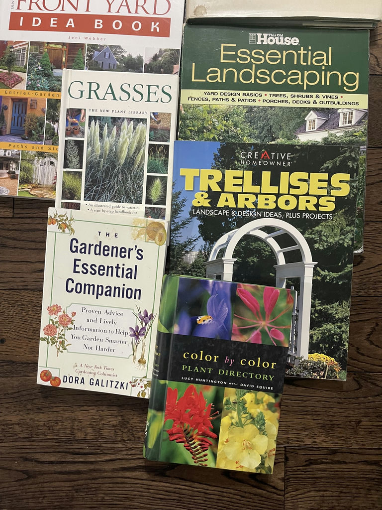 Books On Gardening And Landscaping - image 4 of 4