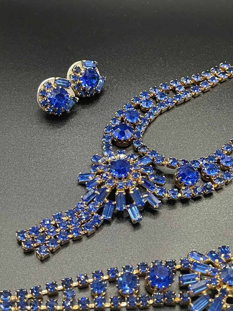 Blue Rhinestone Jewelry Set - image 3 of 15