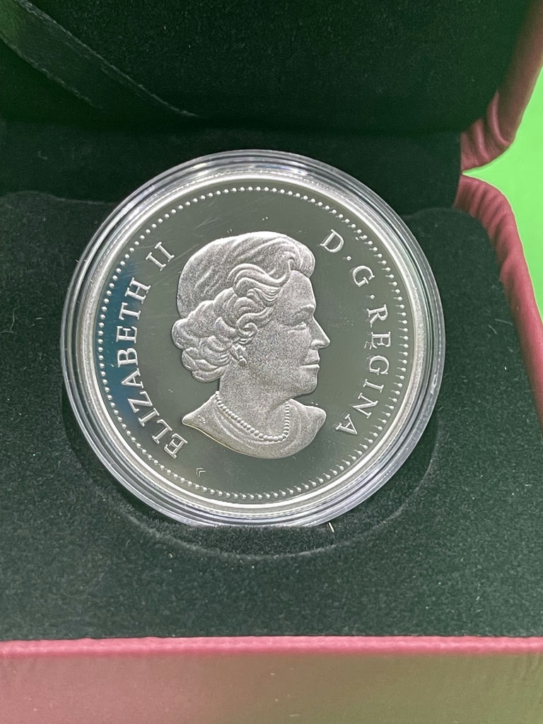 2010 Proof Silver Dollar - image 5 of 11