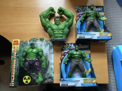 Marvel Hulk Toys - Image 1 of 10