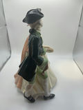 3 Collectible Couples - thumbnail 4 of 33