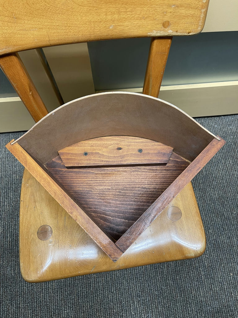 Various Vintage Items - image 16 of 19