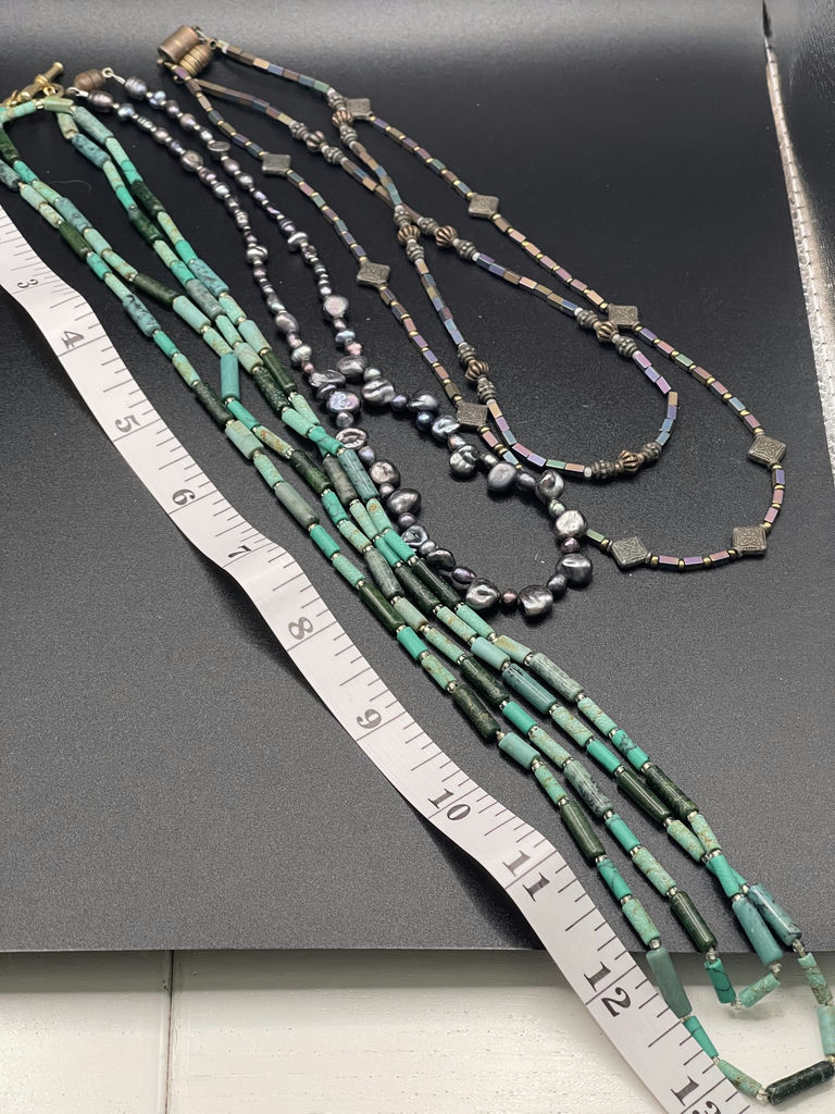 5 Vintage Necklaces - image 10 of 19