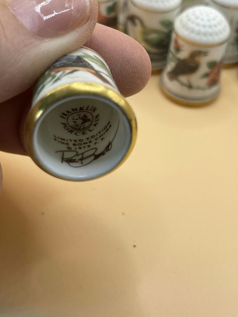 Franklin Mint 1979 Full Set Of Bird Thimbles - image 2 of 28