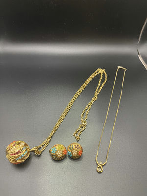 D’Orlan Necklace And Earrings - Image 1 of 11