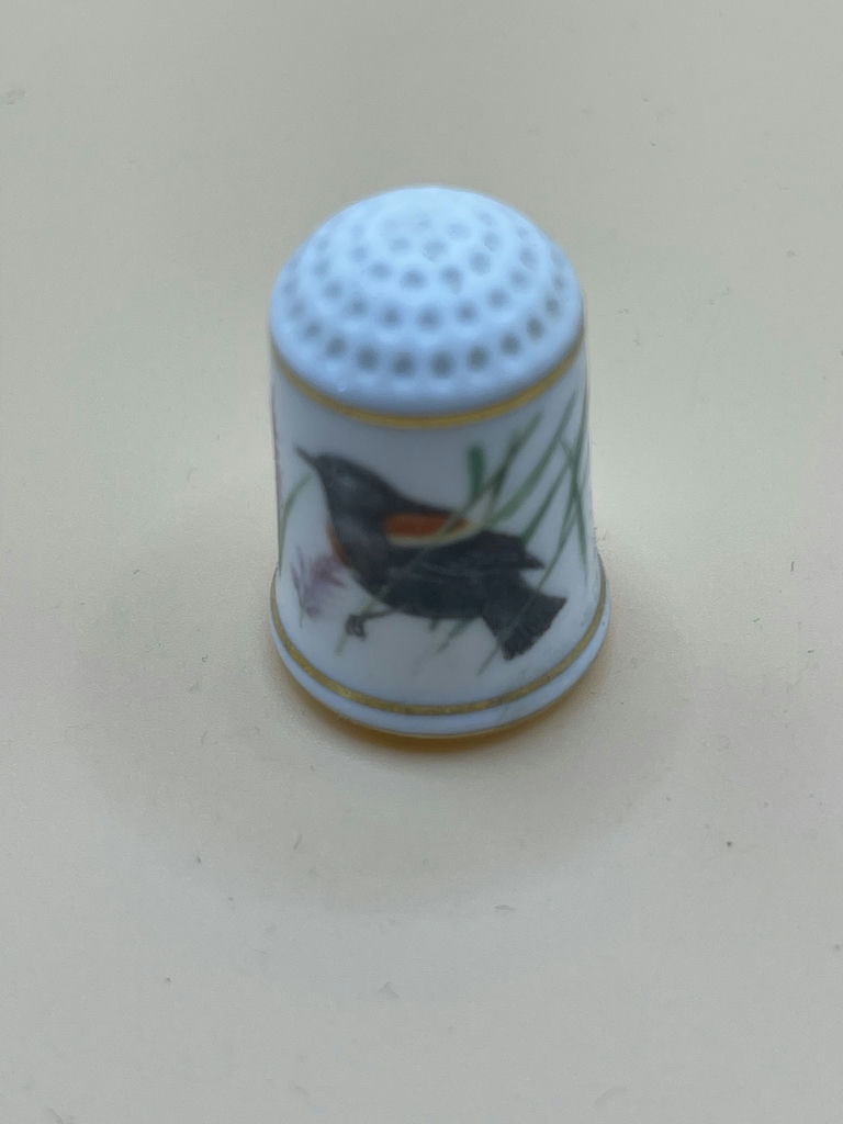 Franklin Mint 1979 Full Set Of Bird Thimbles - image 9 of 28