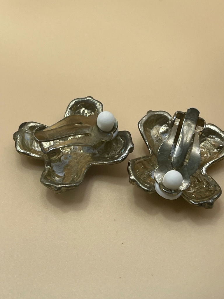 Vintage Necklaces And Earrings - image 4 of 19