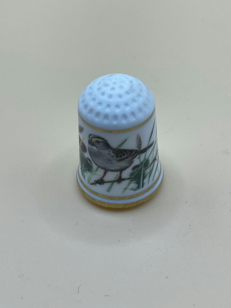 Franklin Mint 1979 Full Set Of Bird Thimbles - image 12 of 28