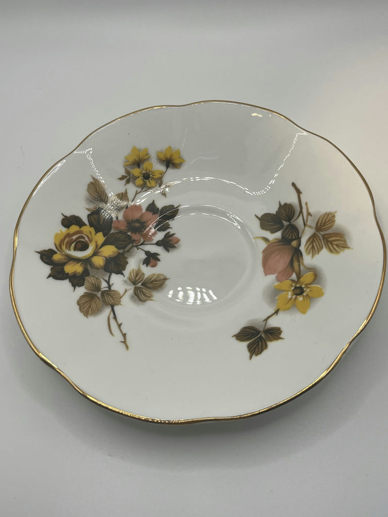 3 Cup And Saucer Sets - image 10 of 10