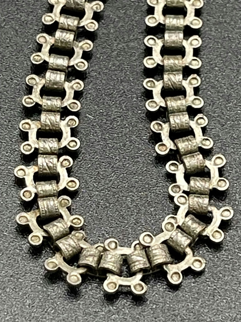 4 Silver Necklaces - image 6 of 14