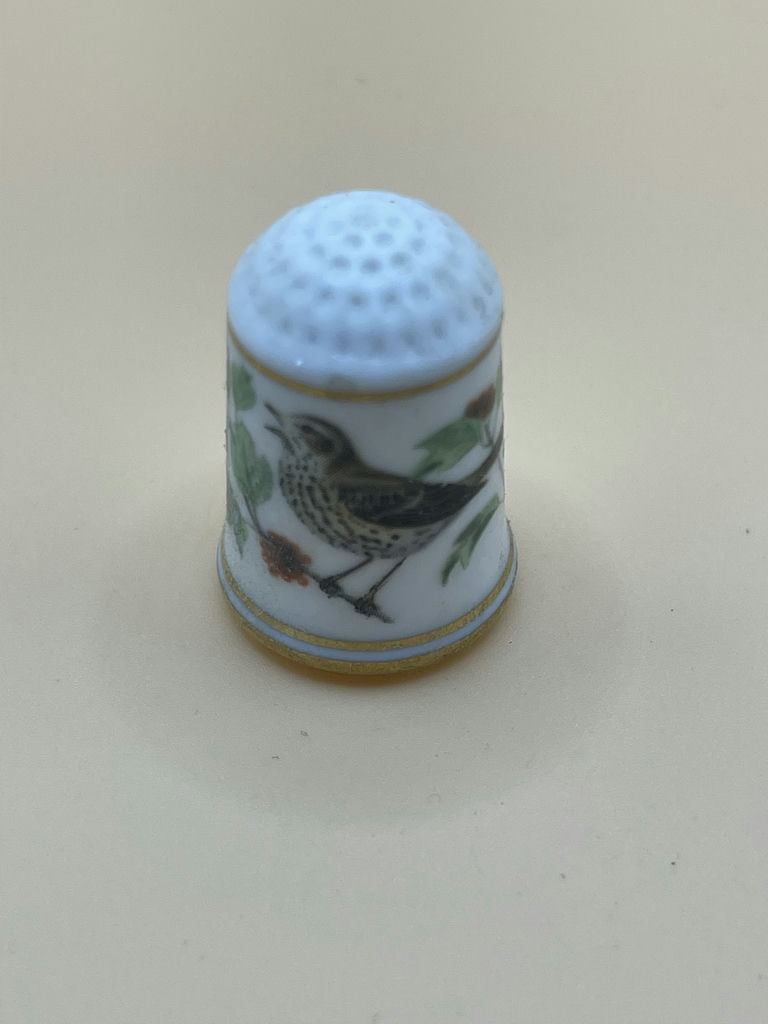 Franklin Mint 1979 Full Set Of Bird Thimbles - image 28 of 28