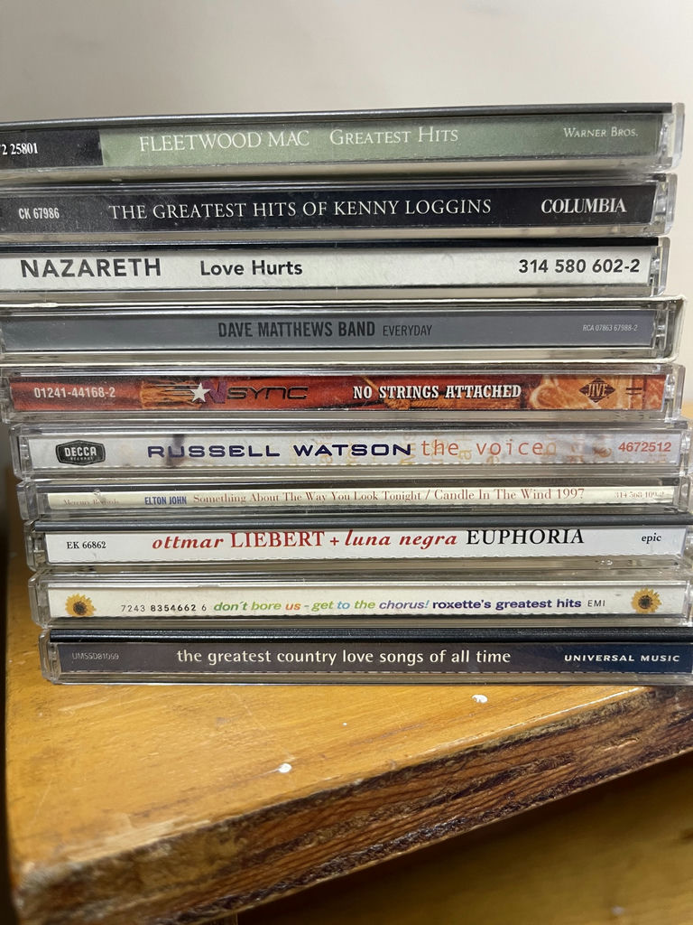CD Lot 3 - image 2 of 9
