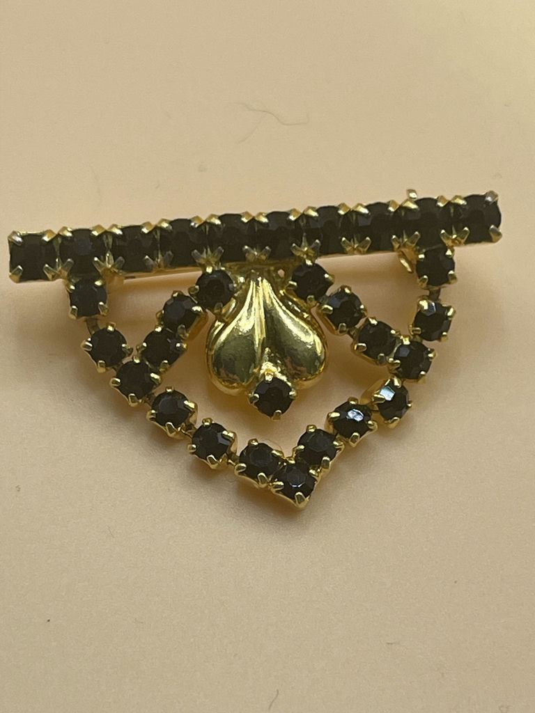 Vintage Black Jewelry - image 6 of 18