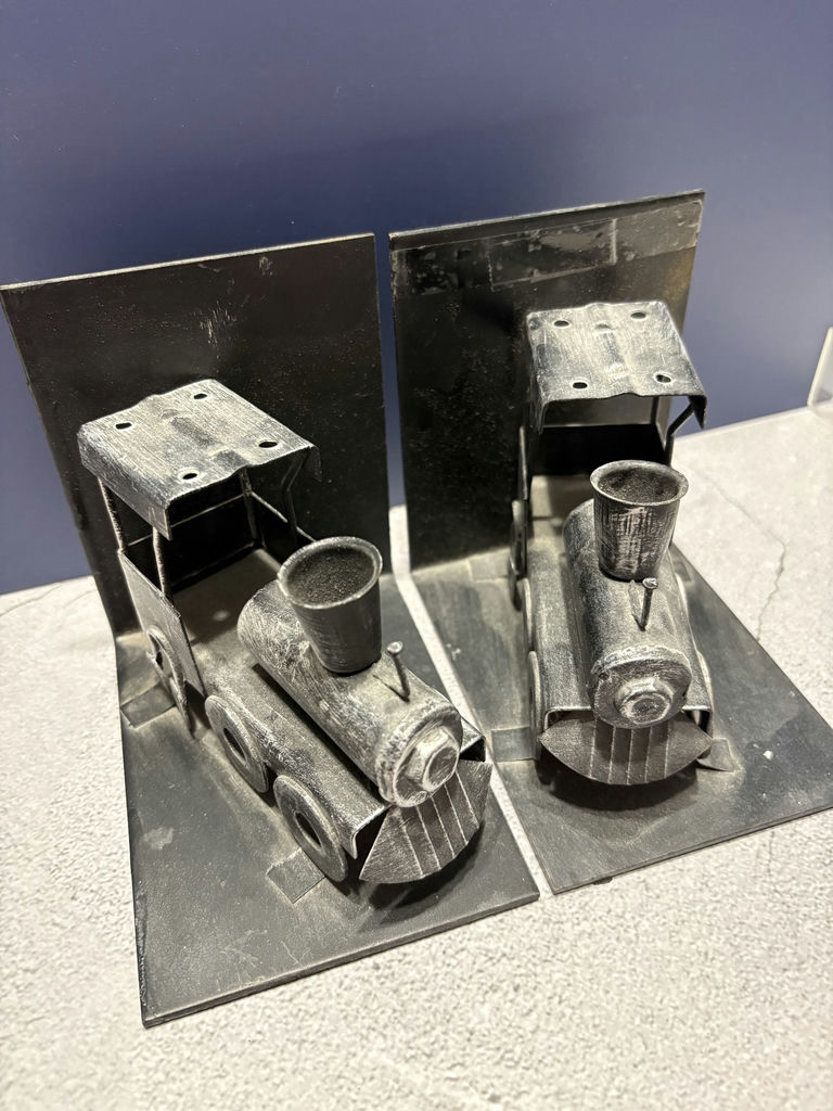 Train Bookends And Metal Train Decor - image 5 of 10